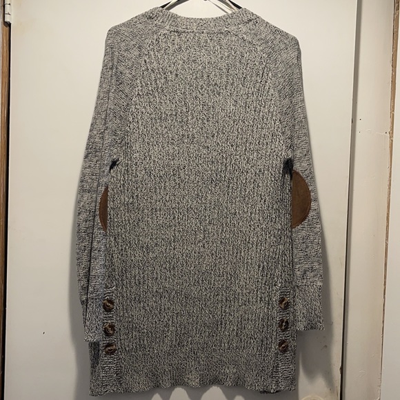 Cardigan - Picture 6 of 6